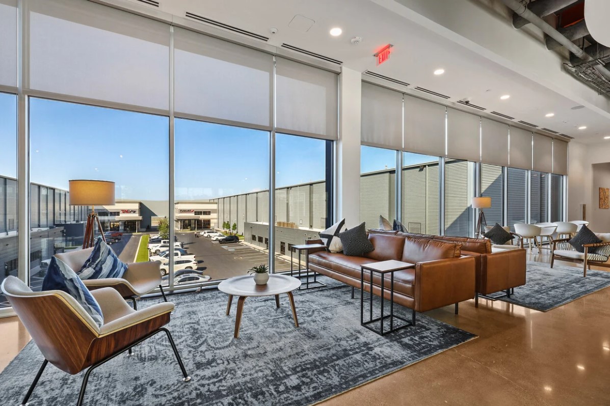 Top coworking spaces in Dallas - check out Venture X Braniff Centre